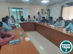 आमदार डॉ.देवरावजी होळी यांचे अध्यक्षतेखाली कॉम्प्लेक्स विश्रामगृहामध्ये तिन्ही तालुक्यातील प्रमुख अधिकारी-यांची बैठक संपन्न : क्रीडांगनांच्या बांधकामा संदर्भात व सद्यस्थितीबाबत घेतला आढावा