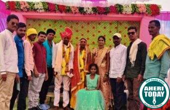 माजी जिल्हा परिषद अध्यक्ष अजयभाऊ कंकडालवार यांच्या कडून नवं वधू – वरास भेट वस्तू व शुभेच्छा