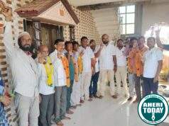 एटापल्ली येथील आविका संस्थेवर आविसं (अजयभाऊ कंकडालवार) गटाचा झेंडा