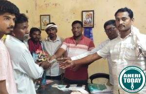 माजी जि.प.अध्यक्ष तथा अहेरी कृषि उत्पन्न बाजार समिती सभापती अजय कंकडालवार यांच्या कडून कासेवार कुटुंबाला उपचारा साठी आर्थिक मदत