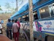 “चांदापूर फाट्याजवळ बस आणि ट्रकचा अपघात”मूल तालुक्यातील घटना