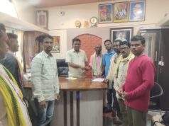 माजी जि.प.अध्यक्ष अजयभाऊ कंकडालवार यांचाकडून मार्कटेके परिवाराला आर्थिक मदत