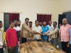 माजी जि.प.अध्यक्ष अजय कंकडालवार व हणमंतू मडावी यांनी केली उपचारकरिता तलांडी परिवाराला आर्थिक मदत