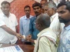 माजी जि.प.अध्यक्ष अजय कंकडालवार यांचा कडून कॅन्सरग्रस्त वेक्तीला औषध उपचारासाठी आर्थिक मदत