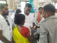 काँग्रेस अहेरी विधानसभा क्षेत्राचे समन्वयक अजय कंकडालवार यांचा कडून सिकल सेल रुग्णाला आर्थिक मदत