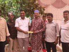 माजी जि.प.अध्यक्ष अजय कंकडालवार यांनी लग्न सोहळ्याला उपस्थित