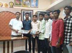 मुखडीटोला येथील युवकांना माजी जि.प.अध्यक्ष अजय कंकडालवार यांनी व्हाॅलीबाॅल – नेट दिली भेट