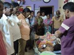 काँग्रेसनेते व माजी जि.प.अध्यक्ष अजय कंकडालवार यांनी घरी भेट देऊन आस्थेने विचारपूस