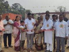 माजी जि.प.अध्यक्ष अजय कंकडालवार व माजी उपाध्यक्ष मनोहर पोरेटी यांच्या हस्ते भव्य कब्बड्डी स्पर्धेचे उदघाटन