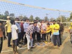 काँग्रेसनेते हनमंतु मडावी यांचा हस्ते मेडपल्ली येथील व्हाॅलीबाॅल स्पर्धेचे उदघाटन