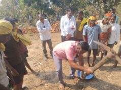 माजी जि.प.अध्यक्ष अजय कंकडालवार यांच्या हस्ते सीपणपल्ली येथील माता मंदिर बांधकामाचे भूमिपूजन