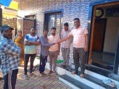 माजी जि.प.अध्यक्ष अजय कंकडालवार यांनी केले सोयाम कुटुंबाला औषध उपचारकरिता आर्थिक मदत
