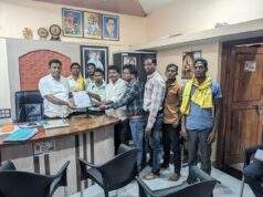 गडचिरोली जिल्ह्यातील ग्रामविज सेवकांची समस्या सोडवणुकीसाठी पाठपुरावा करण्याची मागणी