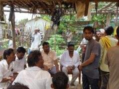 काँग्रेस नेत्यांनी केली मृतक सतीश कोरेत यांचे कुटुंबियांची सांत्वन व अंत्यविधीला उपस्थिती