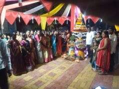 राजपूर पॅंच येथील बतकम्मा मंडळला माजी जि.प.अध्यक्ष अजय कंकडालवार यांनी घेतली भेट