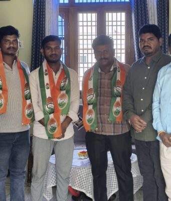 नारायणपूर येथील राष्ट्रवादी काँग्रेसचे मुख्य कार्यकर्त्यांची काँग्रेस पक्षात जाहीर पक्षप्रवेश…नारायणपूर येथे रा.कॉ.अजित पवार गटाला जबर धक्का