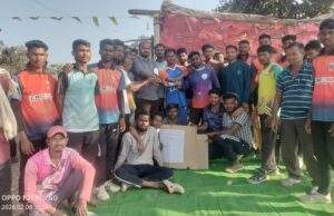 काँग्रेसनेते प्रज्वलभाऊ नागूलवार यांचाहस्ते बक्षीस वितरण कार्यक्रम संपन्न…स्पर्धेला माजी जि.प.अध्यक्ष अजयभाऊ कंकडालवार यांचाकडून प्रथम पारितोषिक