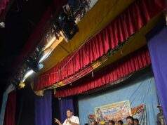 टिकेपल्लीतील महाशिवरात्री यात्रेत नाटकाची मेजवानी : माजी जि.प.अध्यक्ष अजय कंकडालवार यांच्या हस्ते नाट्यप्रयोगाचे उदघाटन