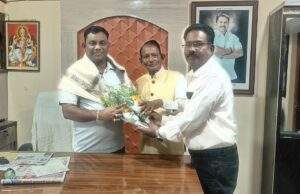 गडचिरोली जिल्ह्यातील लोकप्रिय नेते अजय ककडलवार यांना दिल्ली येथे डॉक्टरेट पदवी…राष्ट्रवादी ( शरद पवार ) गटचे पदाधिकाऱ्यांकडून शाल-श्रीफळ देऊन सत्कार