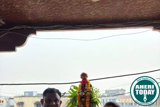 जिल्हा परिषदेचे माजी अध्यक्ष डॉ.अजय कंकडालवार यांनी घरी उभारली गुढी