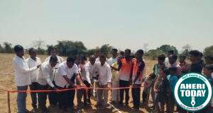 गावपातळीवर क्रिकेट खेळ खेळून यशोषिकर गाटावी डॉ.अजय कंकडालवार यांचे प्रतिपादन