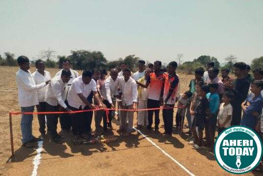 गावपातळीवर क्रिकेट खेळ खेळून यशोषिकर गाटावी डॉ.अजय कंकडालवार यांचे प्रतिपादन