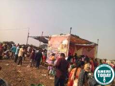 चिंतारेऊला येथील महाकाली यात्रेत डॉ.अजयभाऊ कंकडालवार कडून भाविकांना अन्नदान वितरण